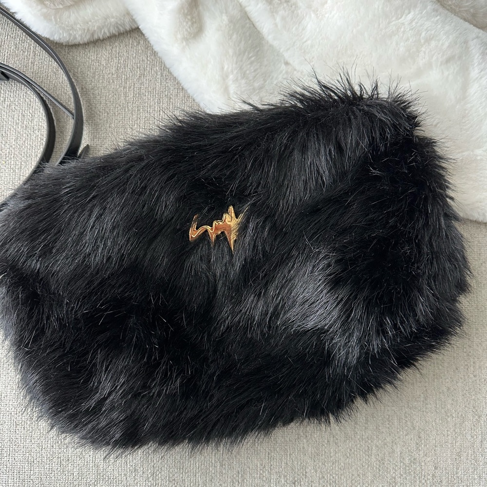 Giuseppe Zanotti Black Faux Fur Clutch Crossbody Bag